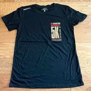 NWOT - L - CRAFT/ SPARTAN 5K Finisher black and gold t-Shirt